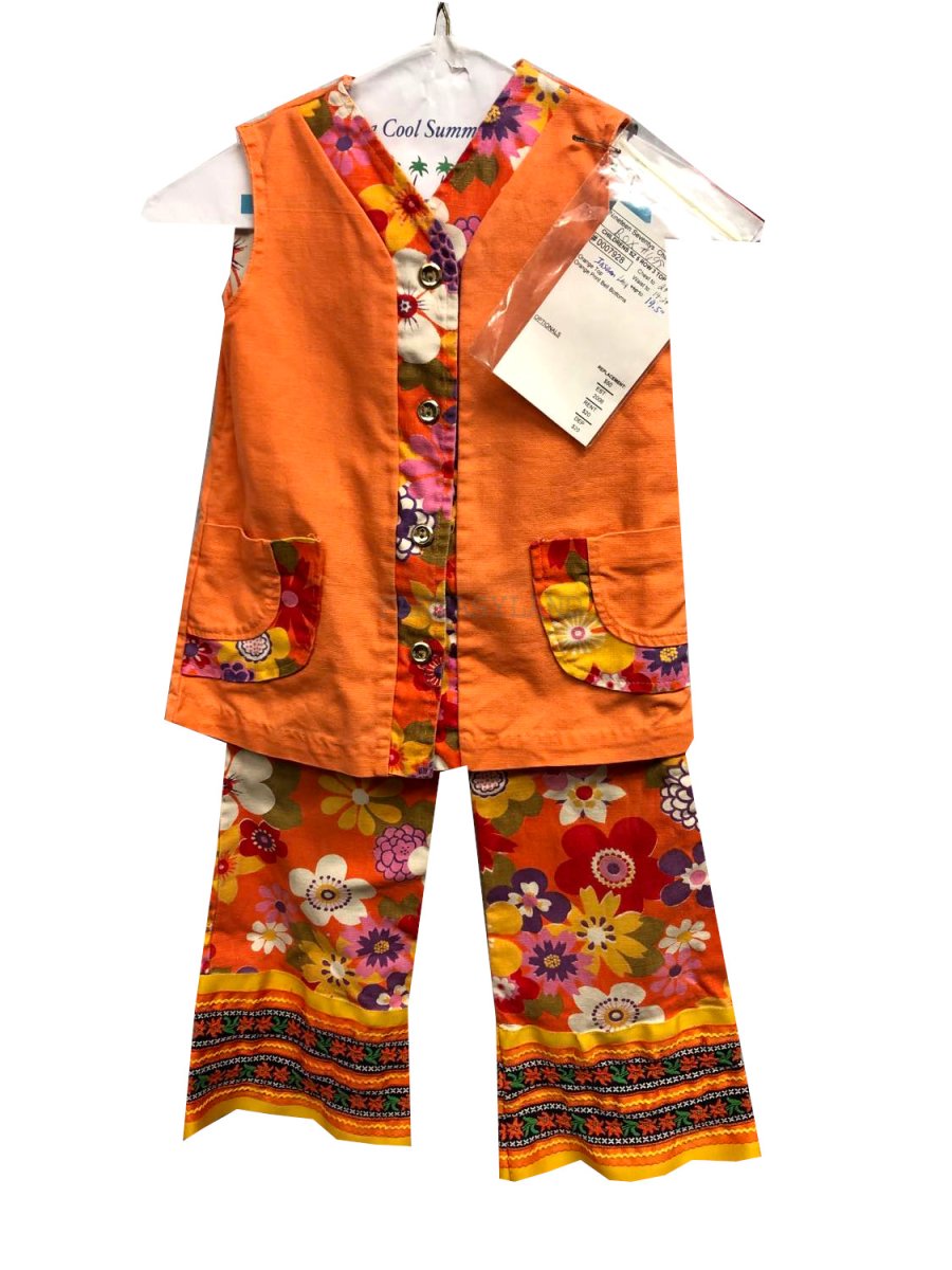Nineteen Seventys Costume Size 5 - 6 Child - Click Image to Close